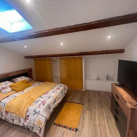 T2 Neuf Et Moderne Climatiser Avec Netflix Amazon Marseille Bagian luar foto